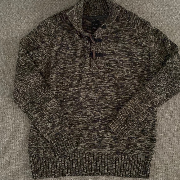 The Buckle sweater size medium - Picture 1 of 6